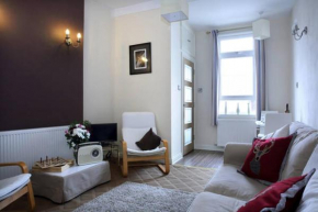 Hotels in Cowdenbeath